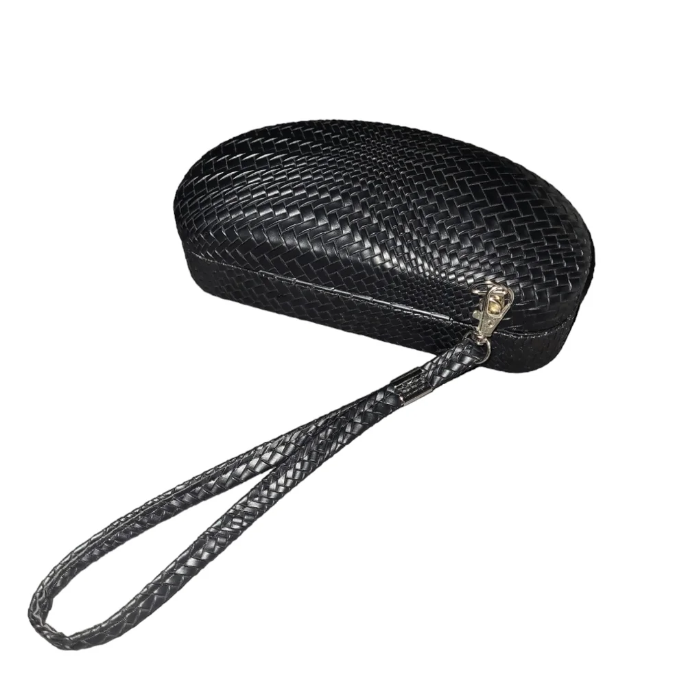 💕NWT Faux Leather Sunglass Case💕